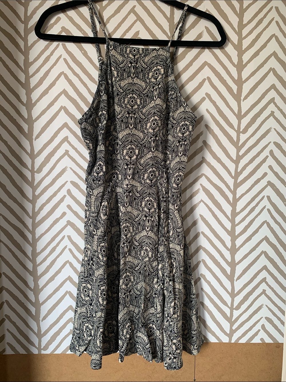 Abercrombie & Fitch Black and Cream Printed Halter Sundress